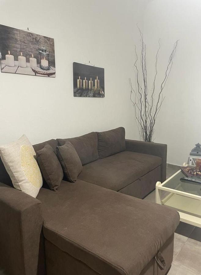 Apartment Sofis House *